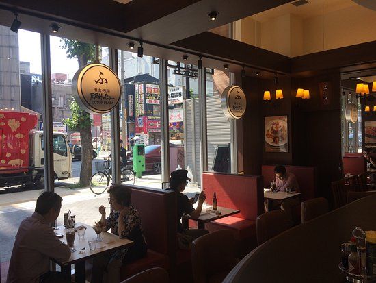 駅前パーラー Doton Plaza大阪